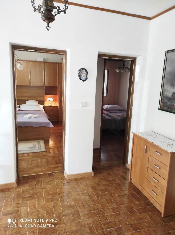 Apartment Topic Baška Voda Esterno foto
