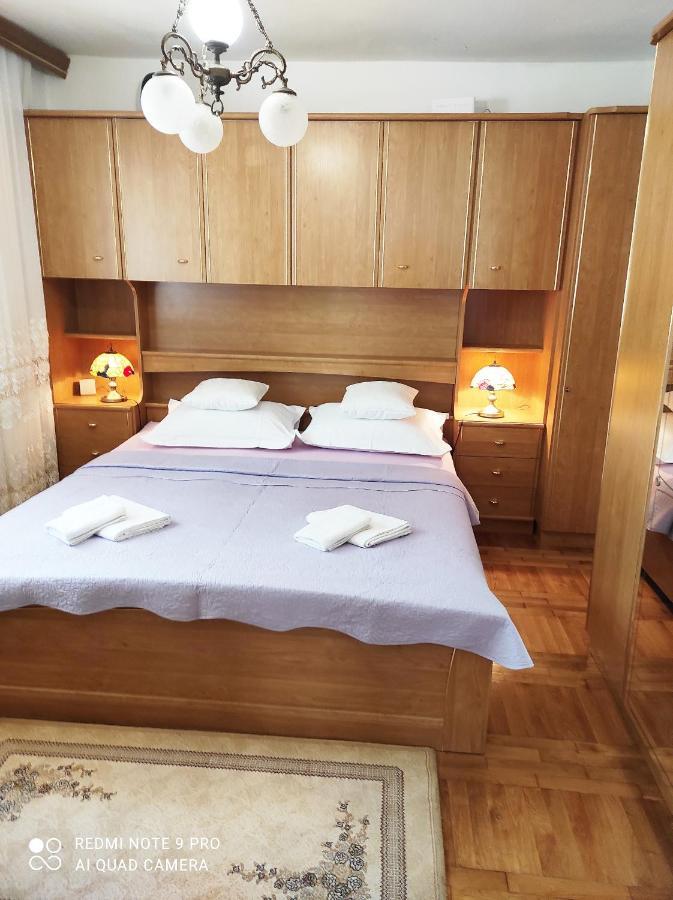 Apartment Topic Baška Voda Esterno foto