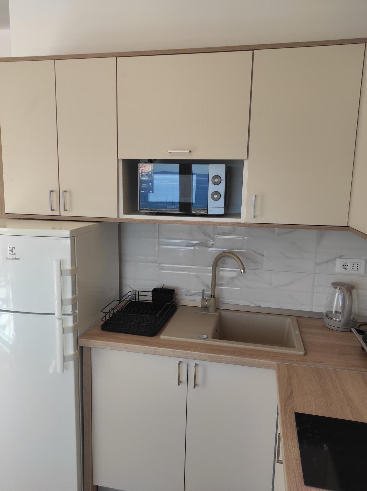 Apartment Topic Baška Voda Esterno foto
