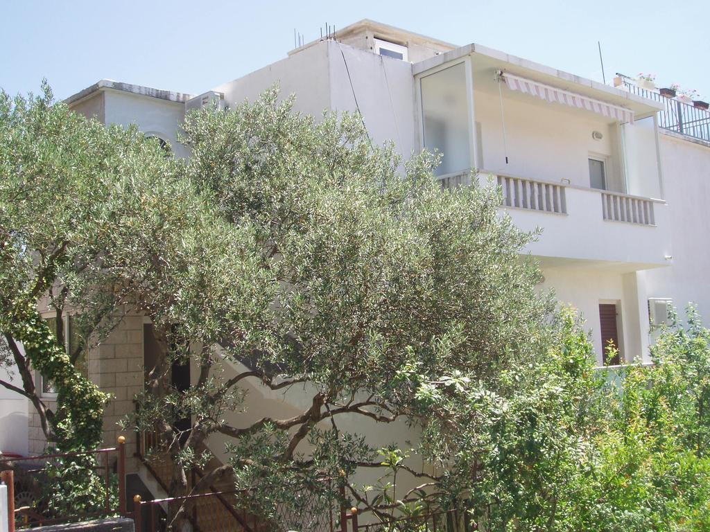 Apartment Topic Baška Voda Esterno foto